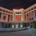 CEPHE BAYRAK ASMA SİSTEMİ OTOMATİK MOTORLU UZAKTAN KUMANDALI 300x450 CM - Görsel 2