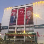 CEPHE BAYRAK ASMA SİSTEMİ OTOMATİK MOTORLU UZAKTAN KUMANDALI 300x450 CM - Görsel 3